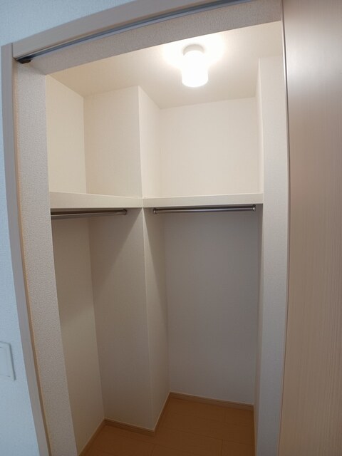 アンジュール その他3