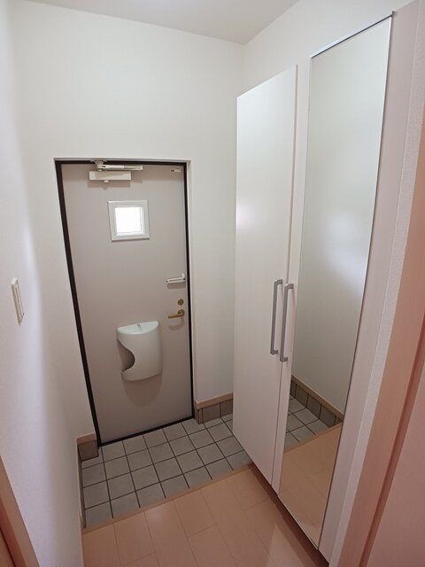 アンジュール 玄関