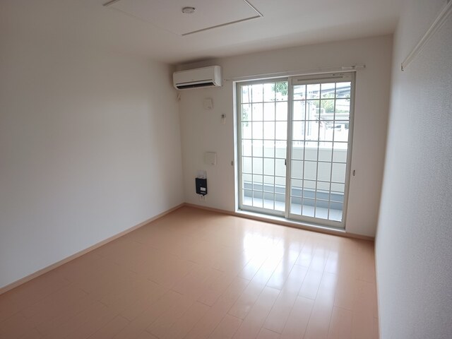 アンジュール リビング