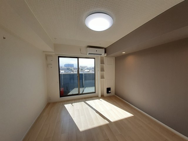 シャトーエレガント リビング