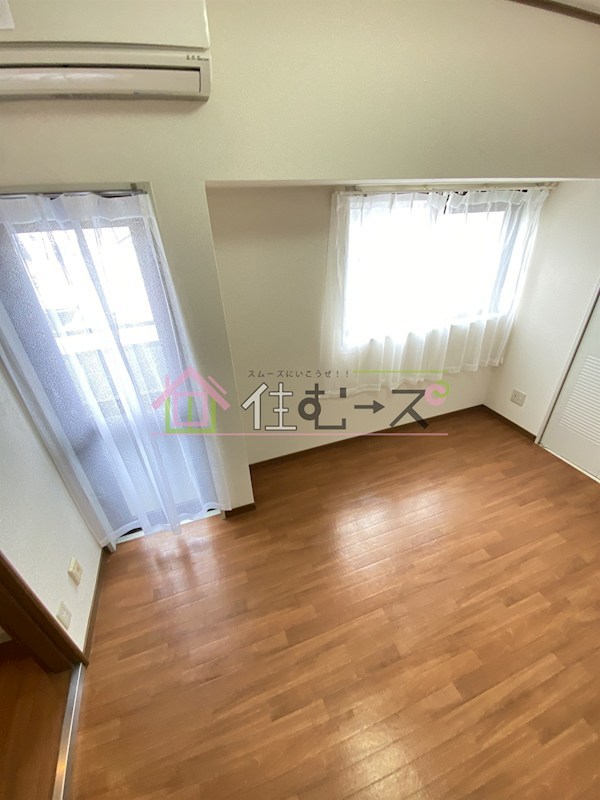 今里西青山ビル ベッドルーム