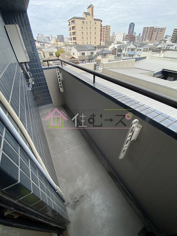 今里西青山ビル ベランダ