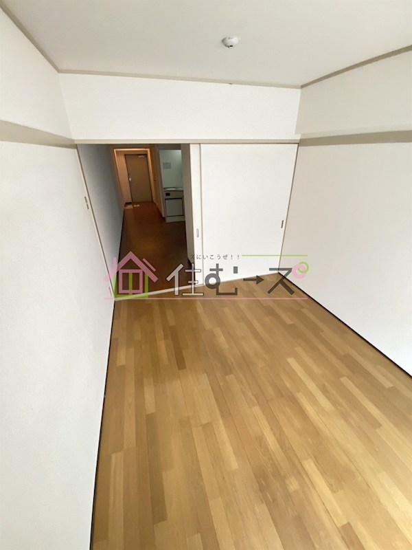 朋来ビル リビング