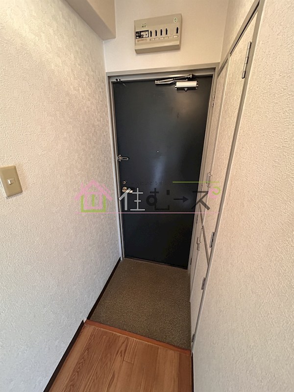 ローズコート 玄関