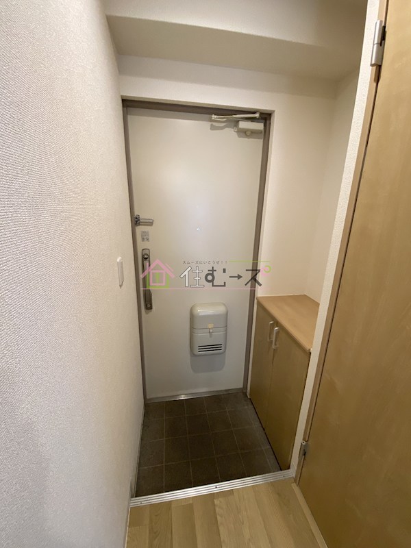 ラパンジール森之宮 玄関