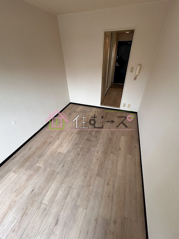 グロー長居公園 リビング