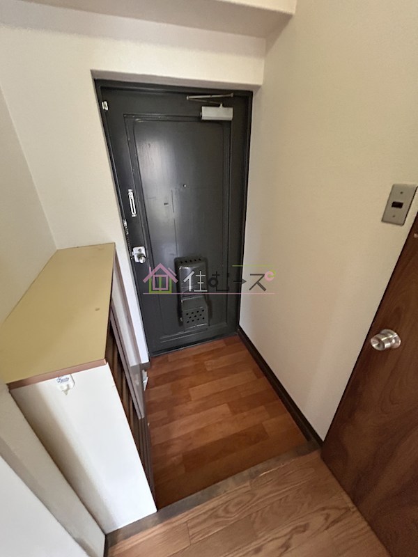 ビラローザ山坂 玄関