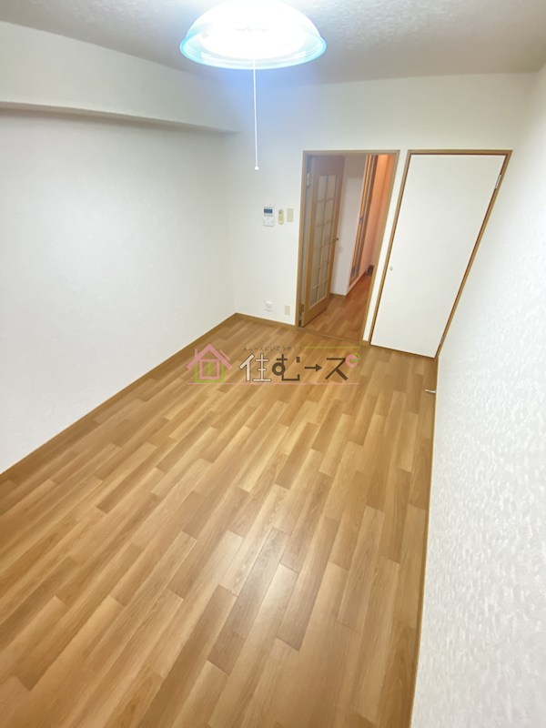 メゾンベルクール リビング