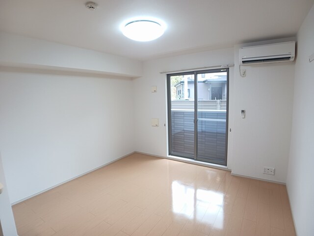 パルティール小曽根 リビング