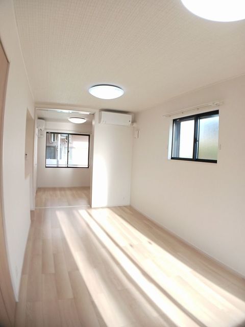 サンシャイン リビング