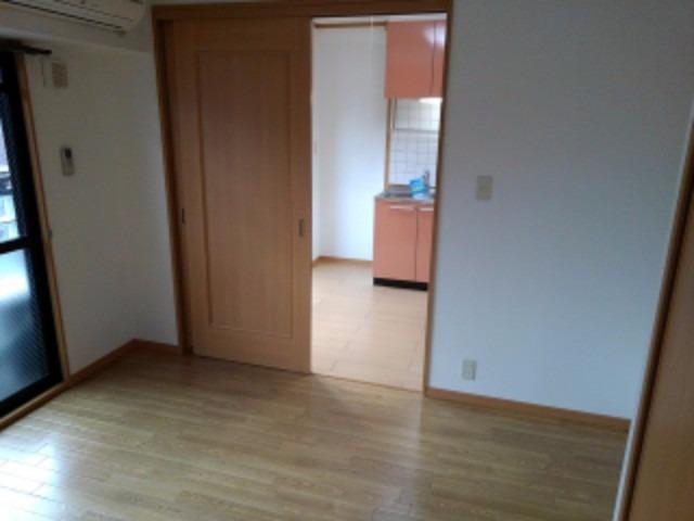 トリニティ－グレース リビング