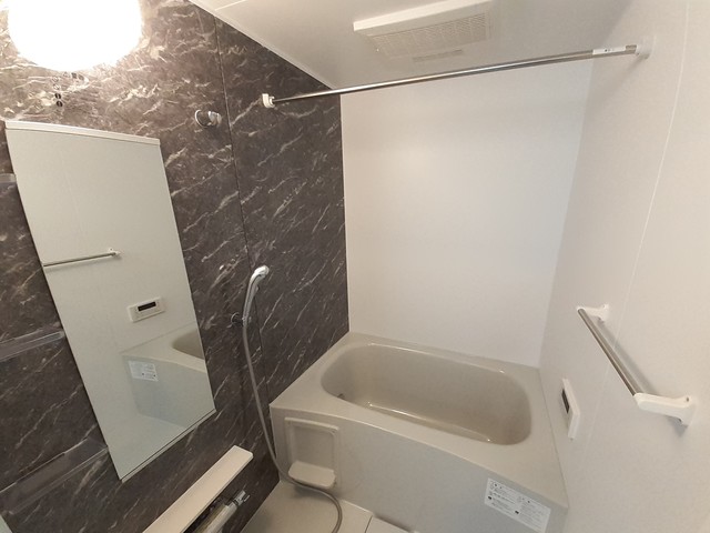 ラ　カーサ　クラーダ 風呂画像