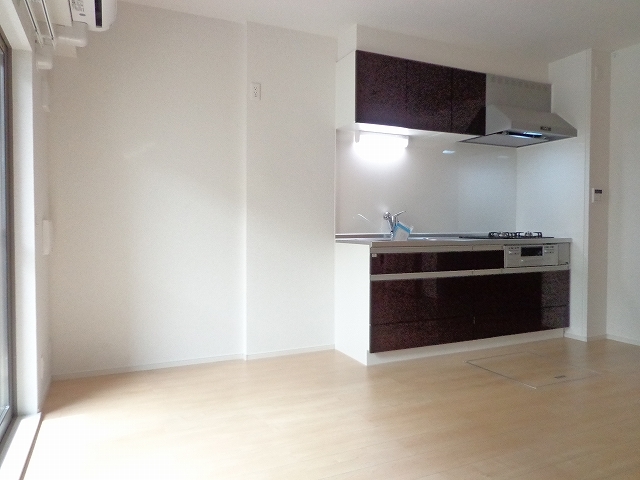 ユニゾン別所　Ａ棟 リビング