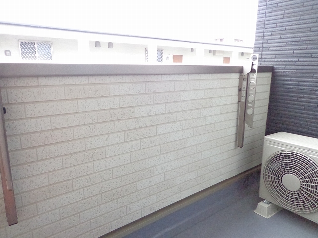 ユニゾン別所　Ａ棟 ベランダ