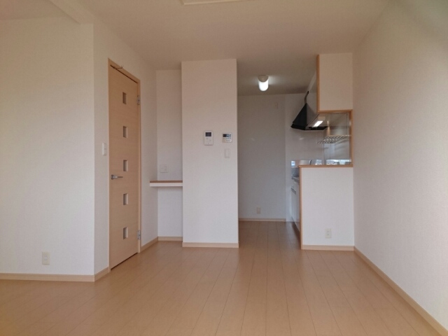 ルミエル穴師 リビング