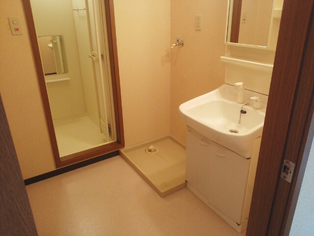 グラネス．Ｍ．Ｄ その他2