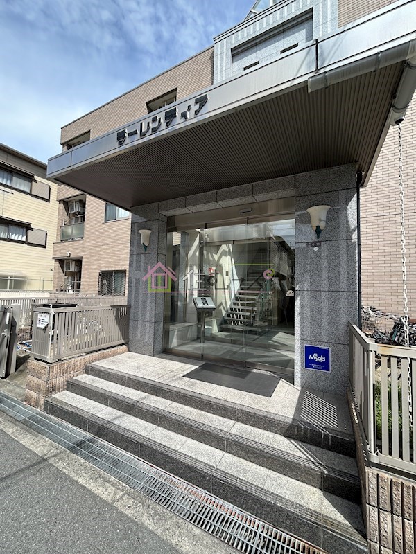 ラーレンティア その他1