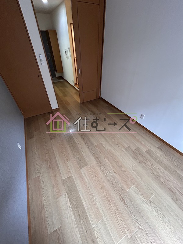 ラーレンティア リビング