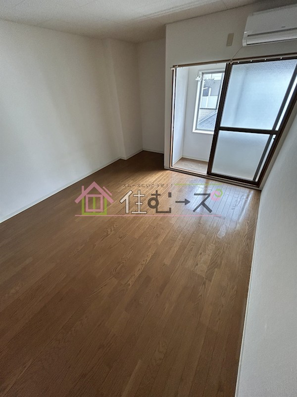 第2エミネンス長居 ベッドルーム