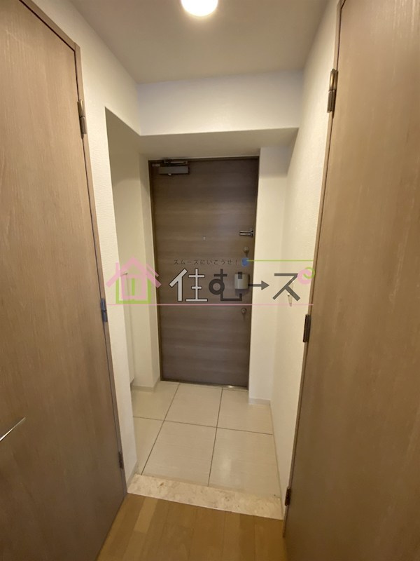 レジュールアッシュ福島フィーノ 玄関