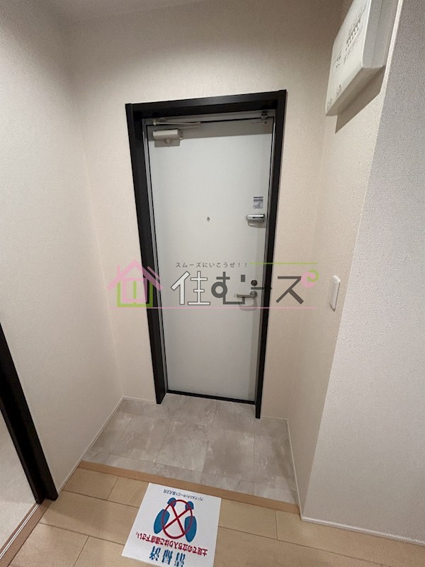 フジパレス遠里小野Ⅱ番館 玄関