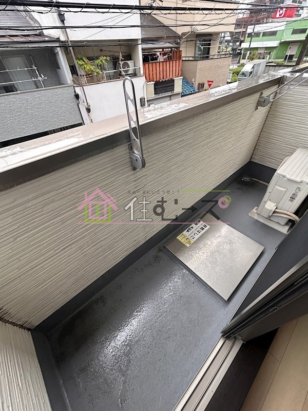 フジパレス遠里小野Ⅱ番館 ベランダ