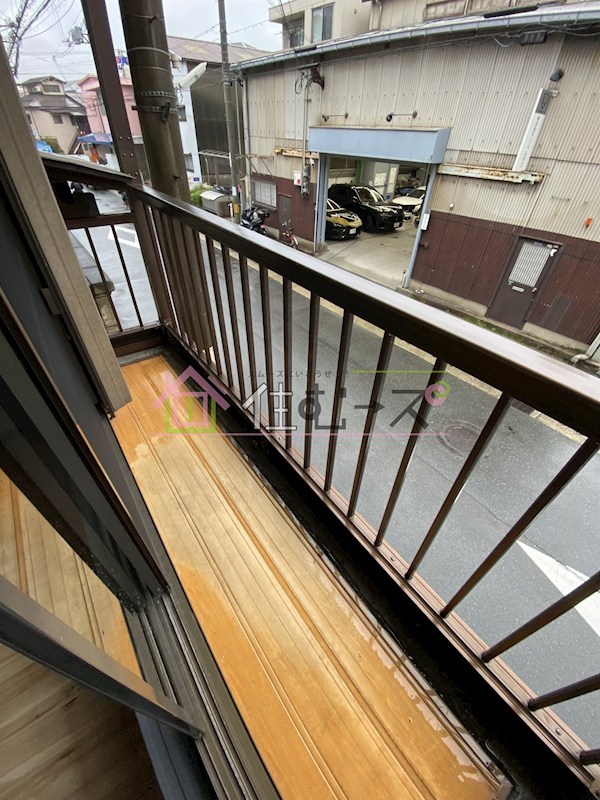 御幣島三丁目3階建て ベランダ