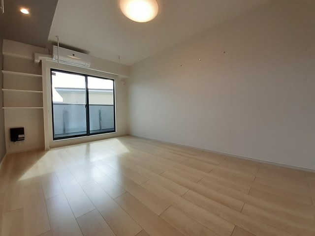 スローン・スクエア リビング