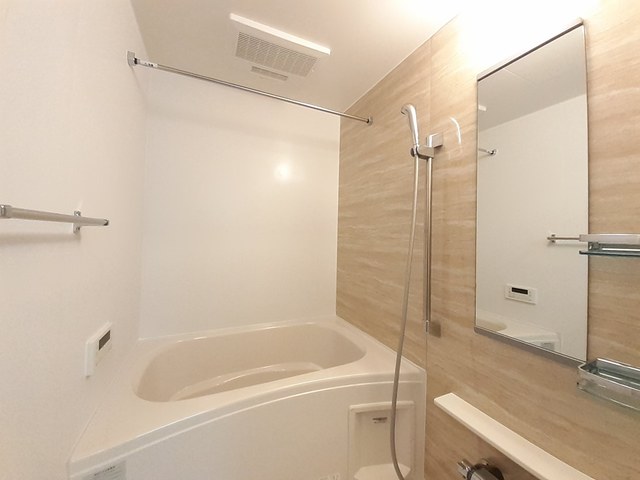 スローン・スクエア 風呂画像