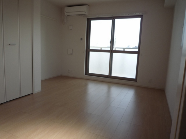 カーロ．アロッジオ リビング