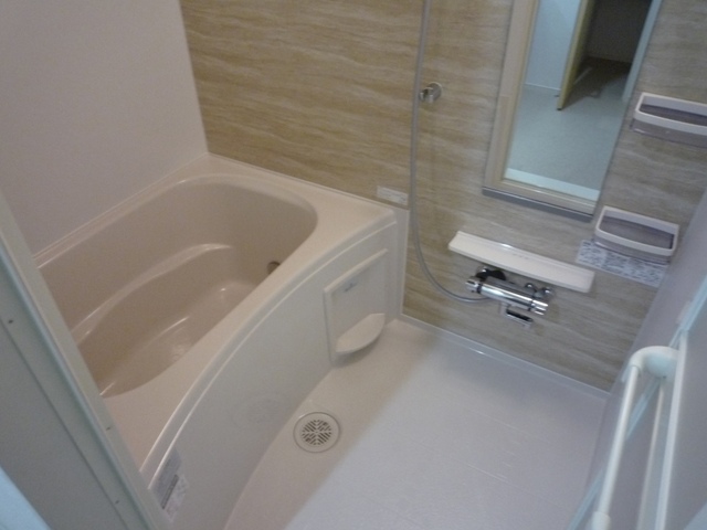 カーロ．アロッジオ 風呂画像