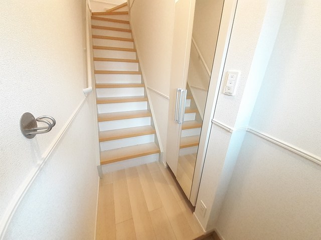 ｓａｋｕｒａｓｓｉｍｏ豊楽 玄関