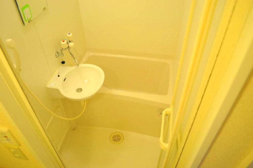 レオパレスシャレーこうだ 風呂画像