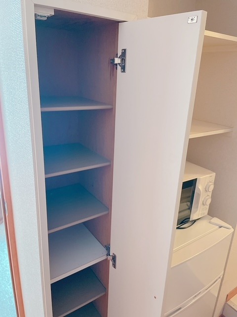 レオパレス武庫川 玄関