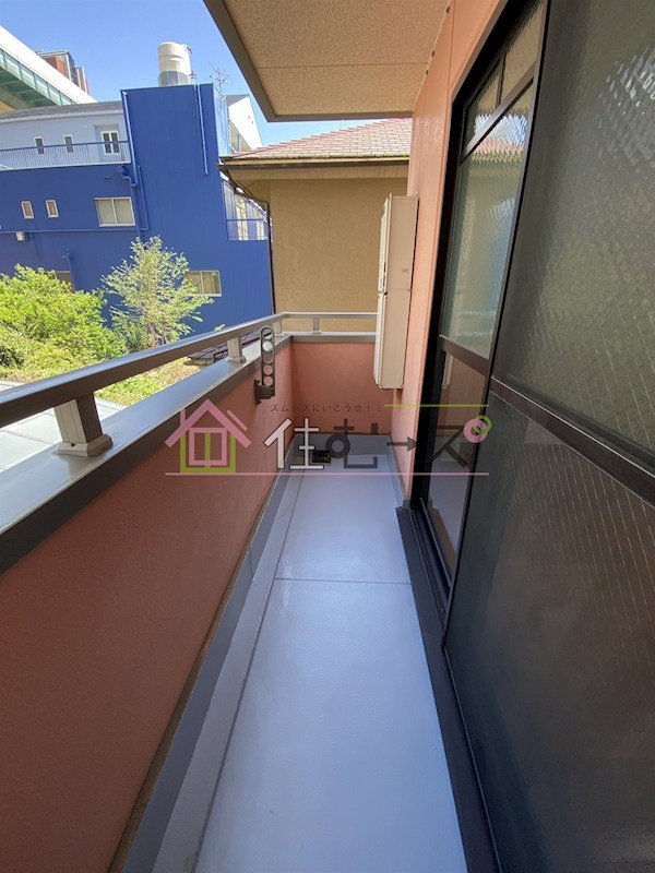 メッセージ大工大前 ベランダ