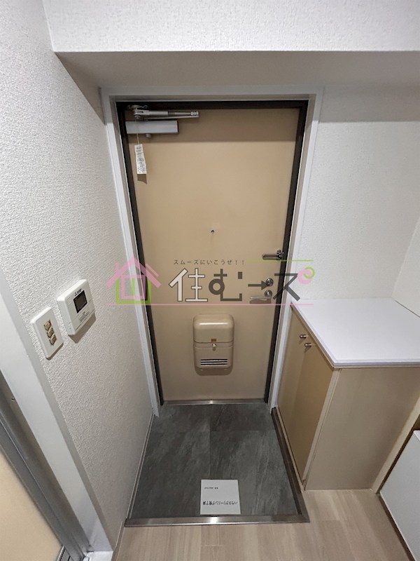 ネオコート天王寺 玄関