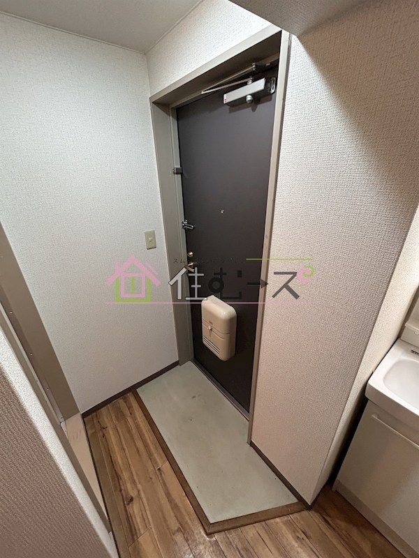 LMヒルズ堂ヶ芝 玄関