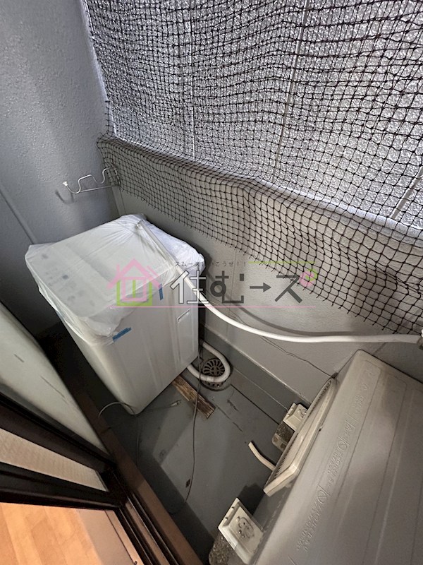 ロイヤルヴィラ昭和町 ベランダ