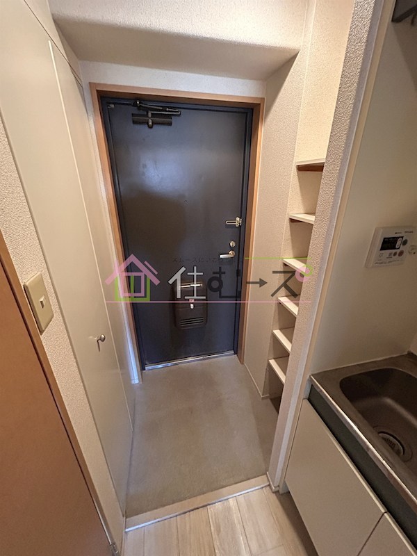 フロレスコ昭和町 玄関