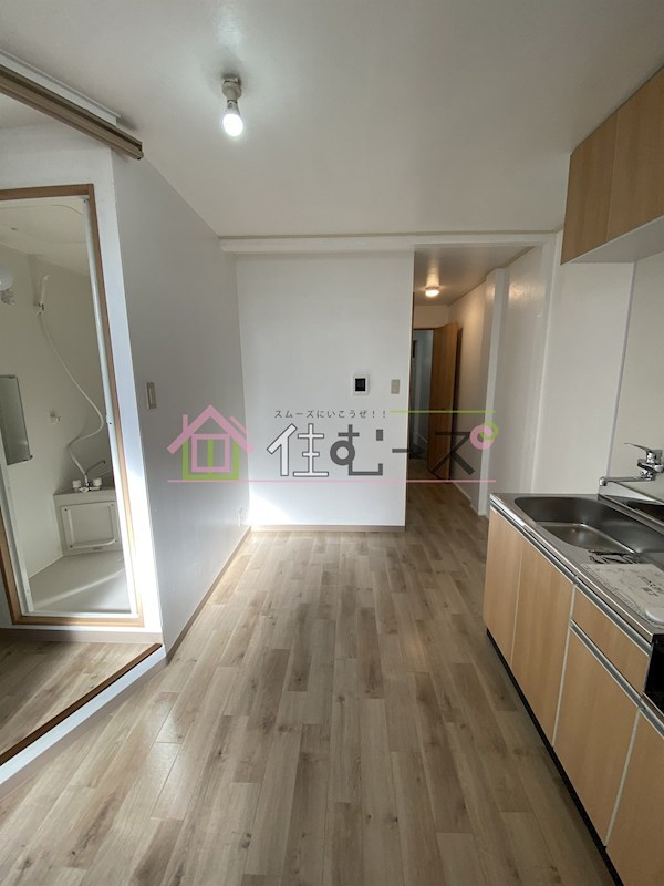 ターフィーズフラット今津 リビング