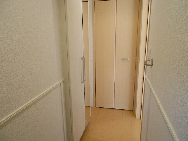 フィーア・フレーシュ 玄関