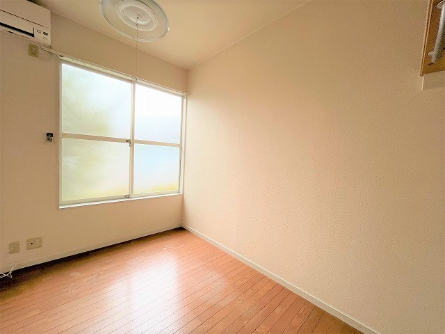 レオパレス池田下Ⅰ ベッドルーム