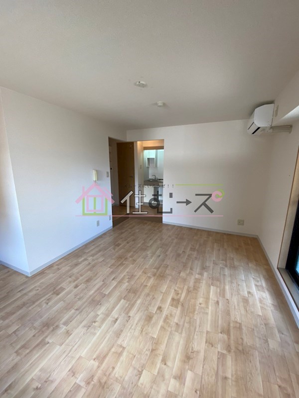 サンシャイン戸川 リビング