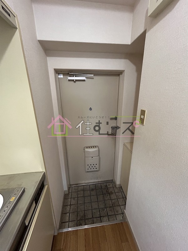 ビクトリーハイムニシミツ 玄関