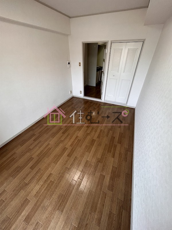 ビクトリーハイムニシミツ リビング