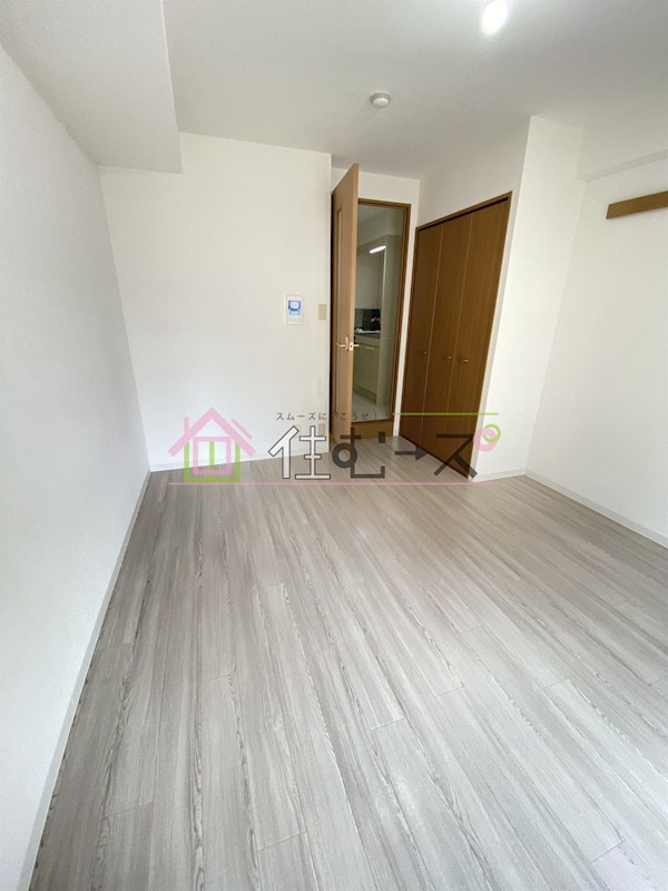 エレーヌ十三 リビング