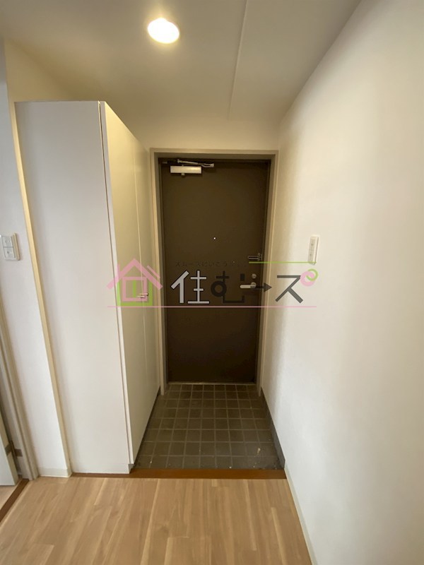 パセオ十三東 玄関