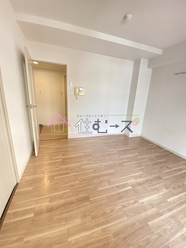 パセオ十三東 リビング