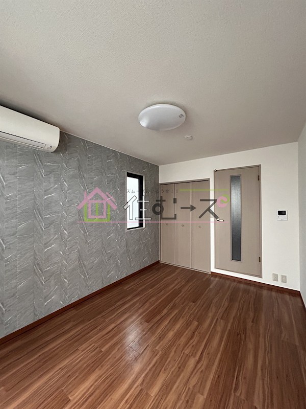 プレジデント豊新 リビング