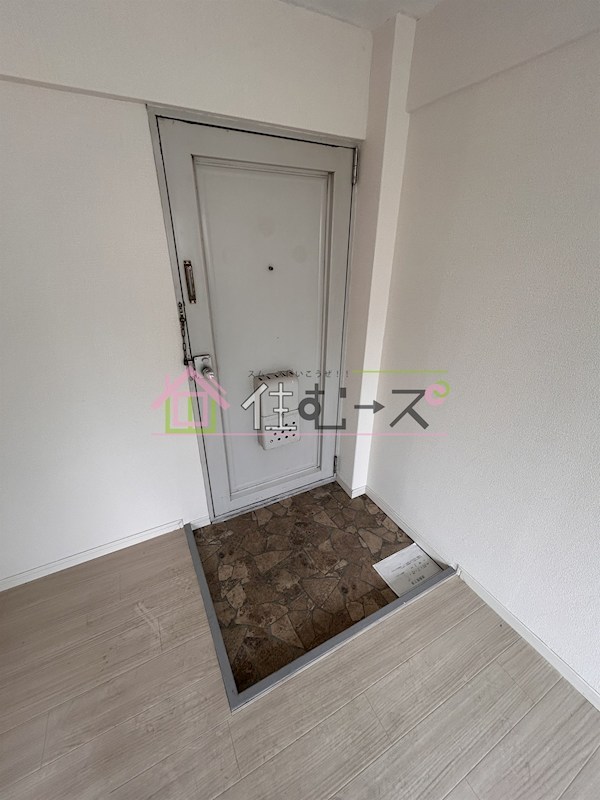 アイプラスⅡ 玄関